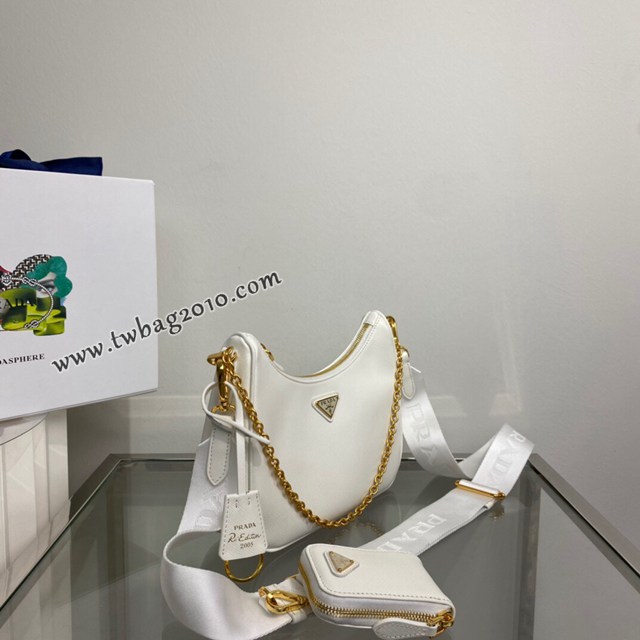 Prada專櫃爆款升級版baokuanqnylon Hobo手拎腋下包 1BH204 普拉達白色原廠十字紋皮包 csp1074
